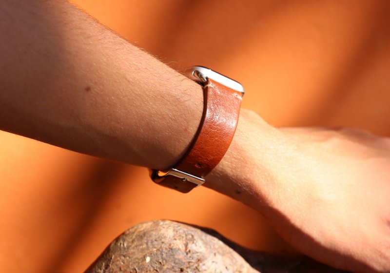 Apple Watch band 44 mm in vegetable-tanned leather
