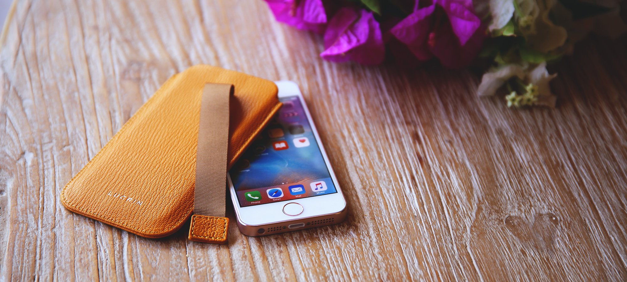 iPhone SE 拉绊皮套