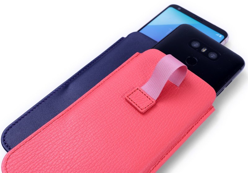 LG G6 case with pull-up strap