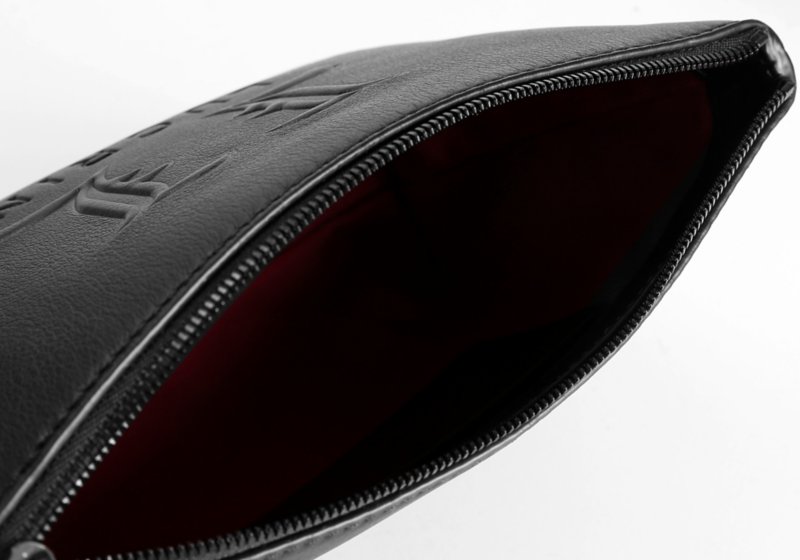 Toiletry Bag L25 - Limited Edition (26 x 17 x 9 cm)