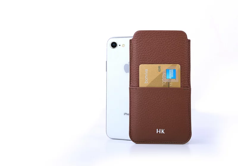Capa para iPhone 8 com bolso