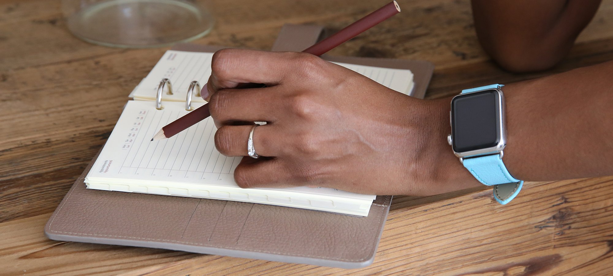 オーガナイザー 中判サイズ（140 x 195 mm）