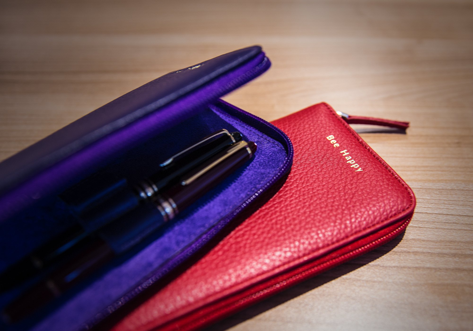 ファスナー付き 4本用 ペンケース