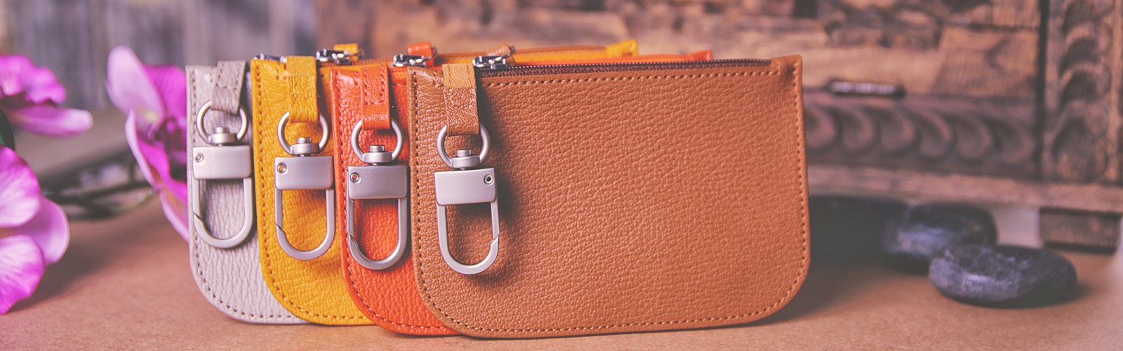 Leather Coin Pouch with Keychain