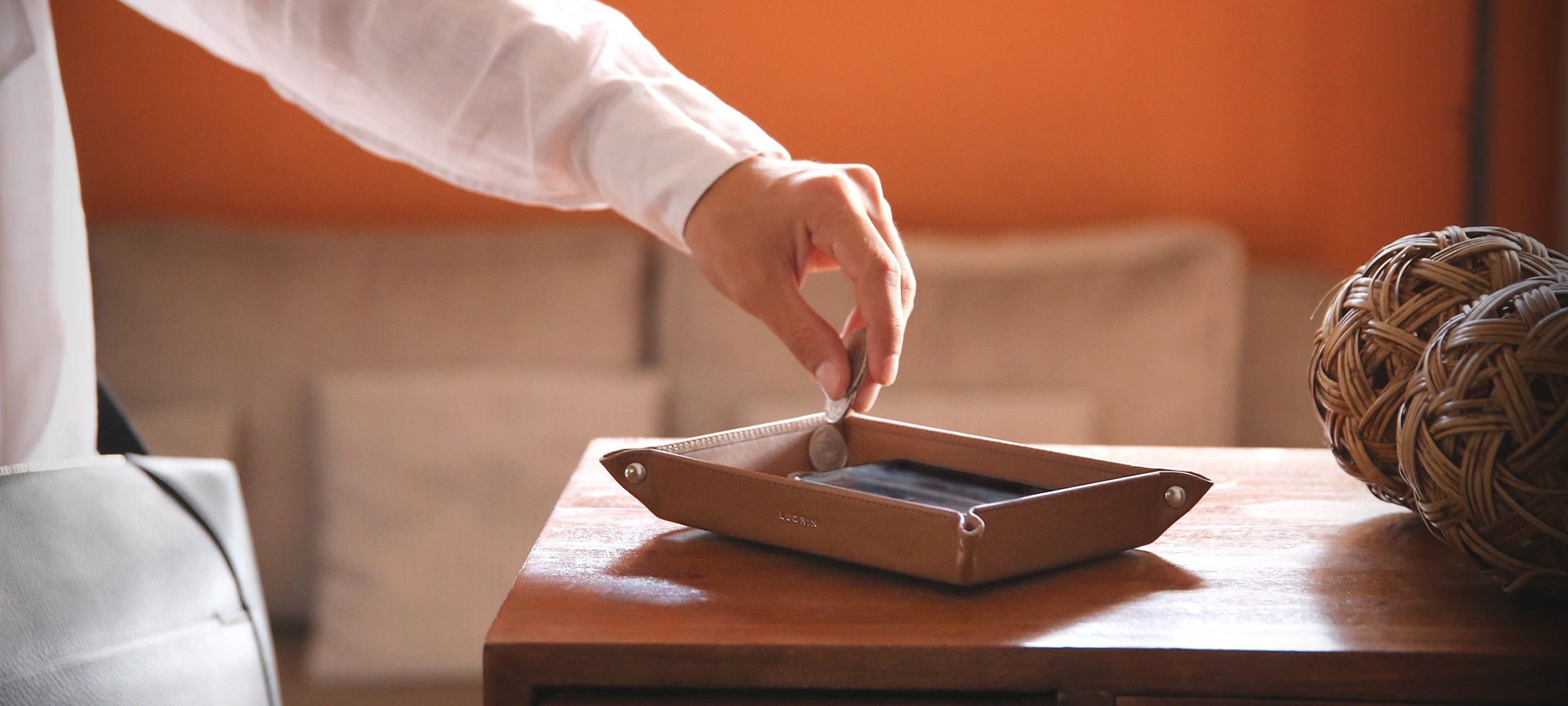 Vide poche moyen rectangulaire (17 x 11 x 3 cm)