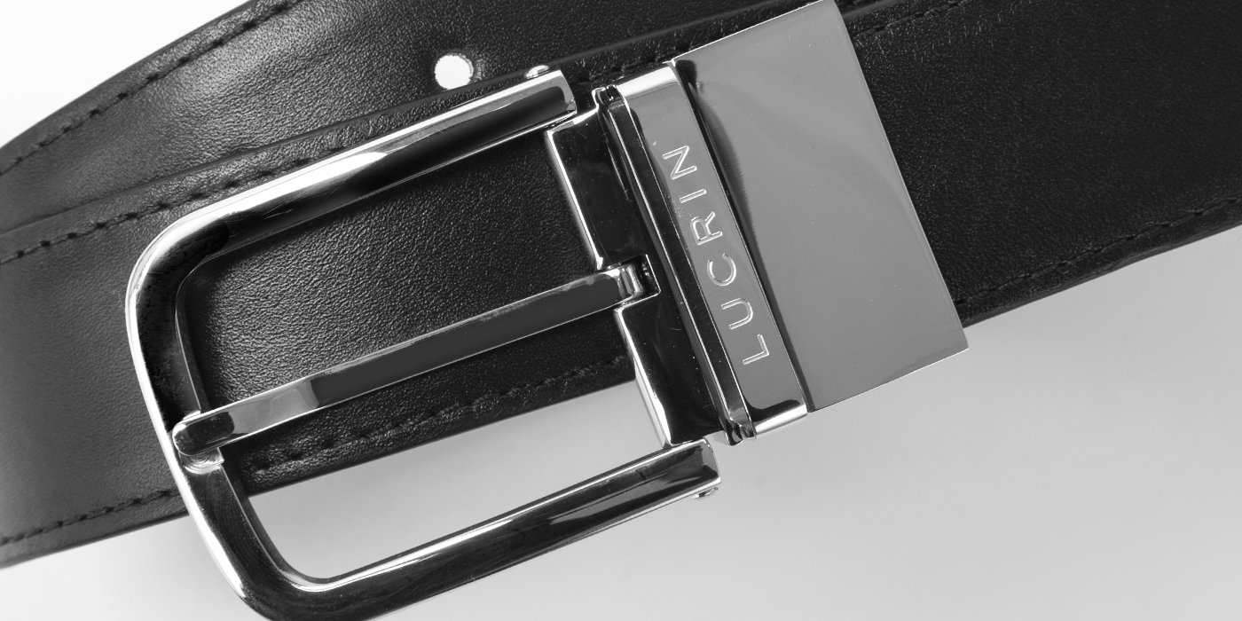 Leather wardrobe accessories