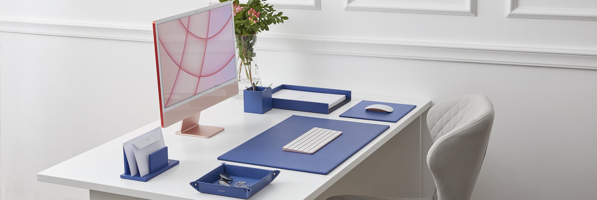 Custom desk set organiser in