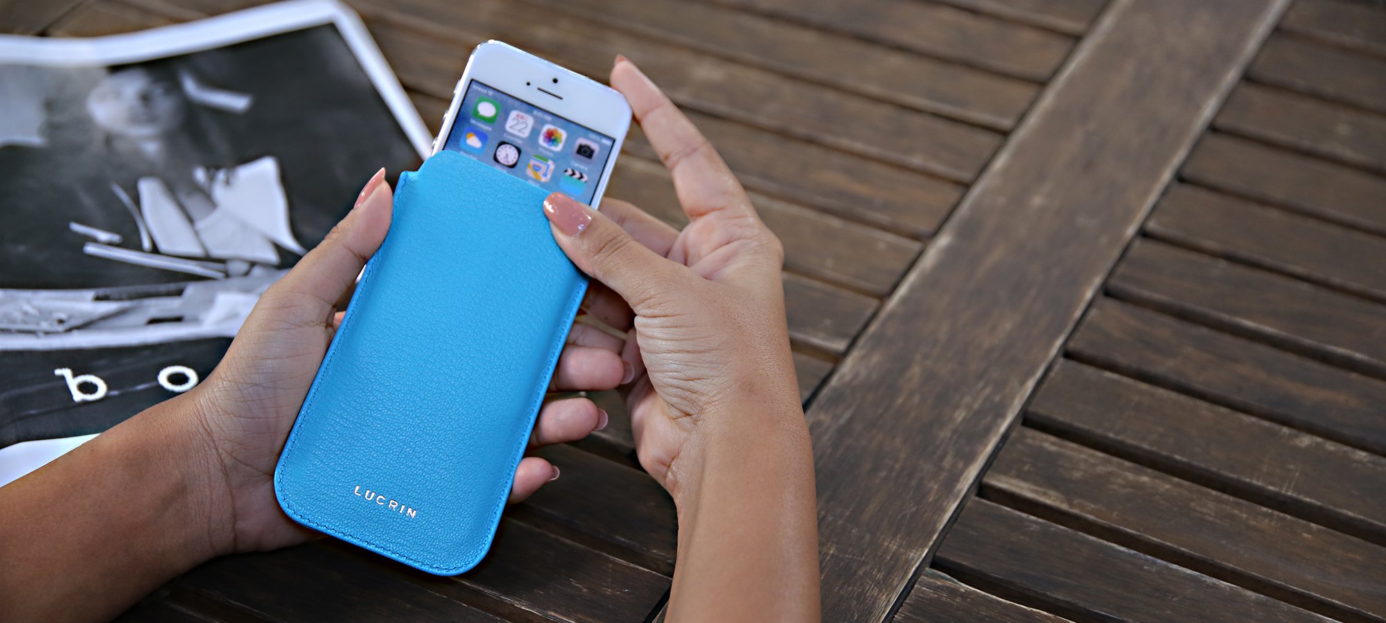 iPhone SE 经典皮套