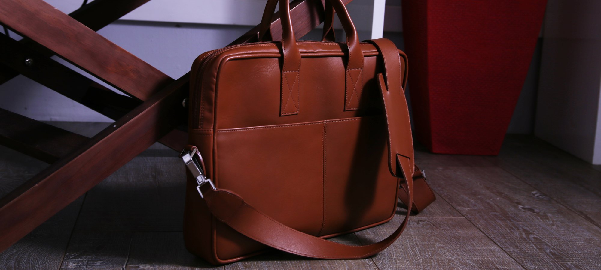 Kantolaukku 13-tuumaiselle kannettavalle tietokoneelle