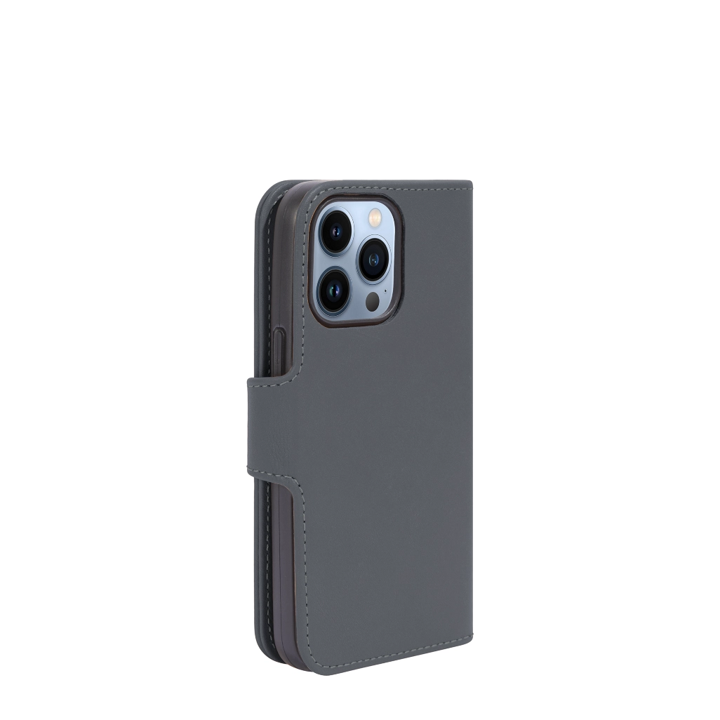 Luxury iPhone 13 Pro Wallet Case: Customizable | Lucrin Geneva US