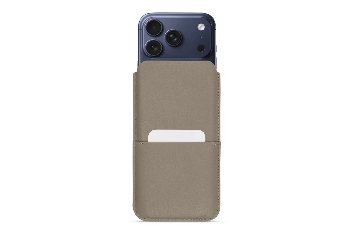 | iPhone 17 Pro pouch with pocket | Personalised Leather Sleeve - Light