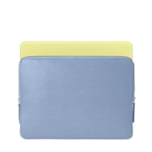 MacBook Neo 用レザー ジップケース | LUCRIN