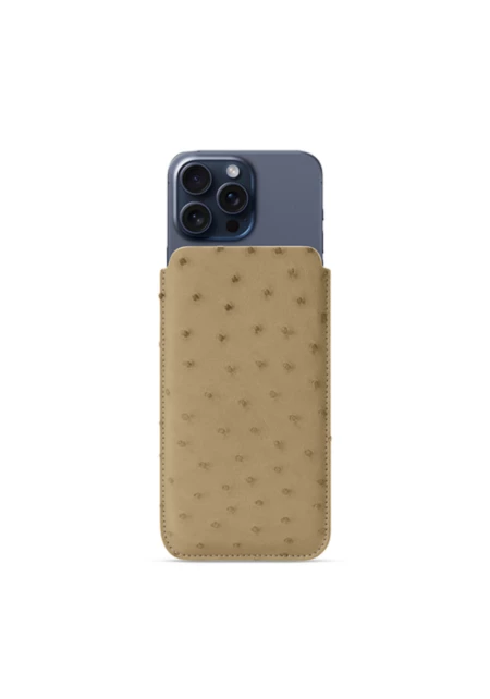 Luxury iPhone 15 Pro Case: Premium Leather | Lucrin Geneva US