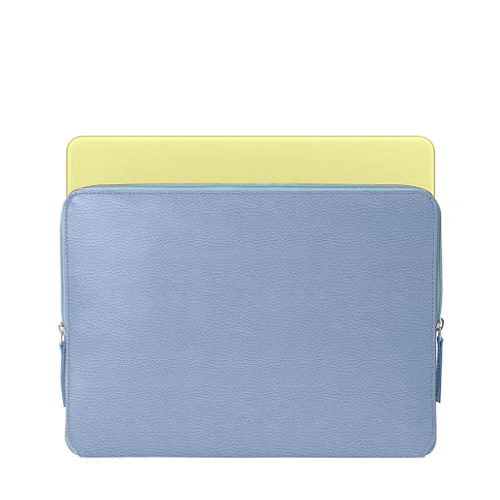 MacBook Neo 用レザー ジップケース | LUCRIN