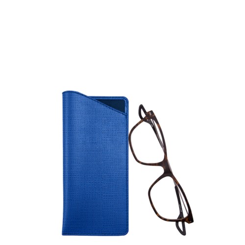 Thin glasses cases