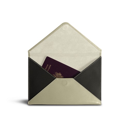 Medium bicolor envelope