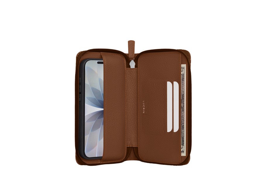 Personalised iPhone 17 Leather Case | LUCRIN Geneva Personalised iPhone 17 Leather Case | LUCRIN Geneva
